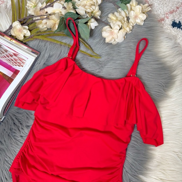 NWOT Tahari Red Ruffle One Piece Swimsuit Sample Ruched Tummy Control Sz S - Picture 3 of 9